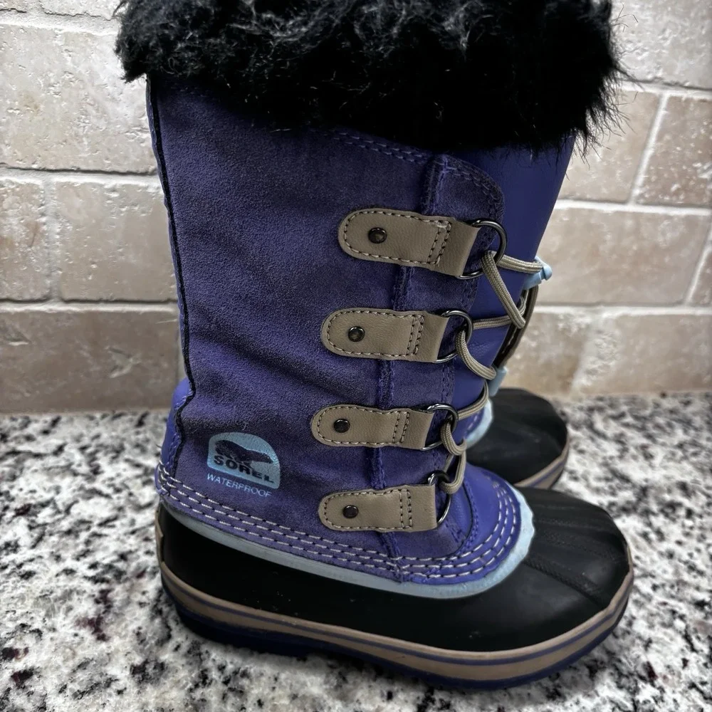 Sorel Joan Of‎ Artic Purple Suede Snow Boots Girls Sz1